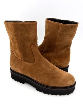 Aquatalia Brown Suede Boots Lug Sole Size 7